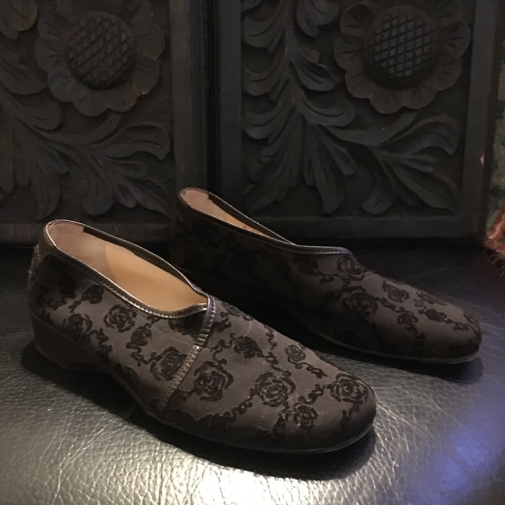 Taryn Rose Flats